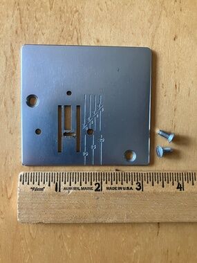 Vintage Sewing Machine ZigZag Needle Throat Plate Set + Screws #730027007